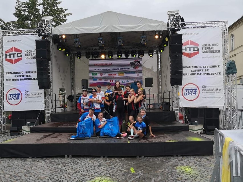 Zawodnicy Słodkiego Smoka Malbork wystartowali w jednym z największych w Europie festiwalu łodzi smoczych