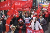 Marsz Szlachetnej Paczki w Toruniu. Tłumy na starówce! Zobaczcie zdjęcia