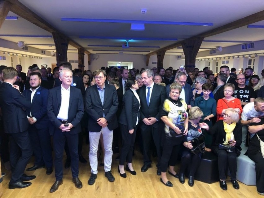 Wybory parlamentarne 2019. Koalicja Obywatelska - wieczór wyborczy na żywo w gdańskiej Wozowni na Górze Gradowej [zdjęcia, wideo]