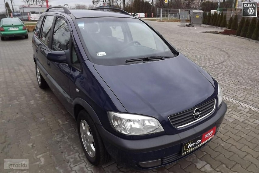 Opel Zafira A - 5 900,00 zł  

Przebieg- 230000
Typ...
