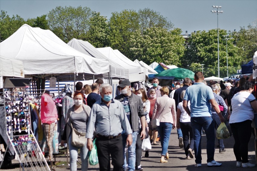 Giełda w Inowrocławiu znów została otwarta [zdjęcia]