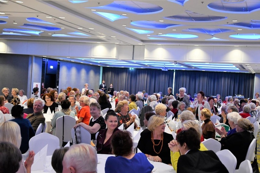 Dzień Seniora w Świnoujściu. 600 osób świętowało w Hotelu Radisson