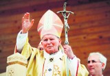 Kościół oo. Bernardynów w Piotrkowie otrzymał relikwie błogosławionego Jana Pawła II