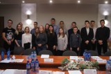 Młodzieżowa Rada Miasta Radomska pisze do ministra w sprawie zbyt niskiej subwencji oświatowej