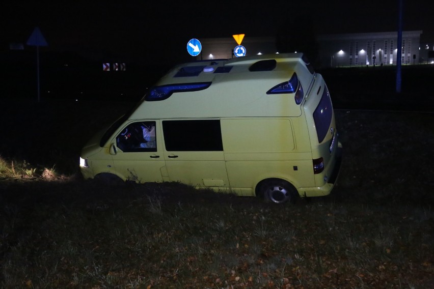 Karpicko: Kolejne niebezpieczne zdarzenie drogowe w okolicach ronda Powstańców Wielkopolskich