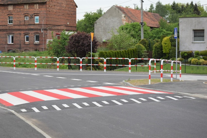 Oficjalny odbiór przebudowanej drogi powiatowej w Jerzmanowicach, zobaczcie zdjęcia