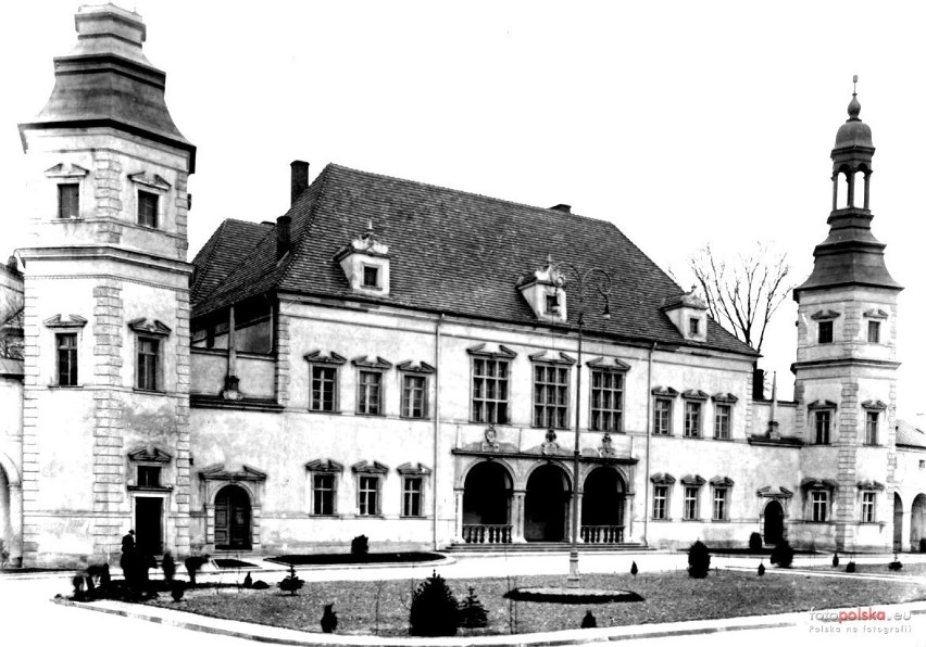 Pałac Biskupów Krakowskich w 1929 roku - pierwsza siedziba...