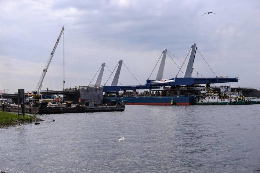 Od soboty do niedzieli (15-16 września), nie przejedziemy mostem pontonowym na Wyspę Sobieszewską. Zmiana organizacji ruchu