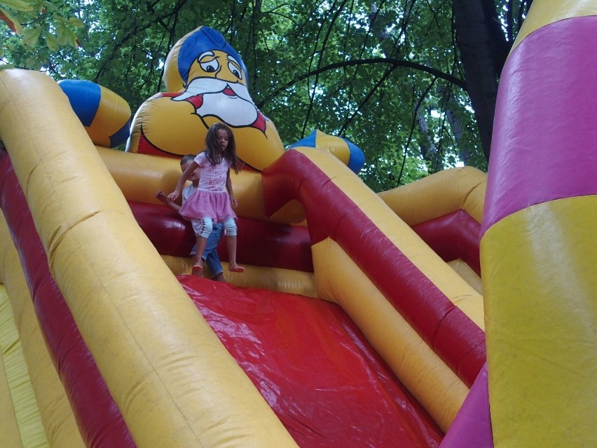 Piknik Rodzinny na Starym Mieście. Zabawa dla dzieci i dorosłych