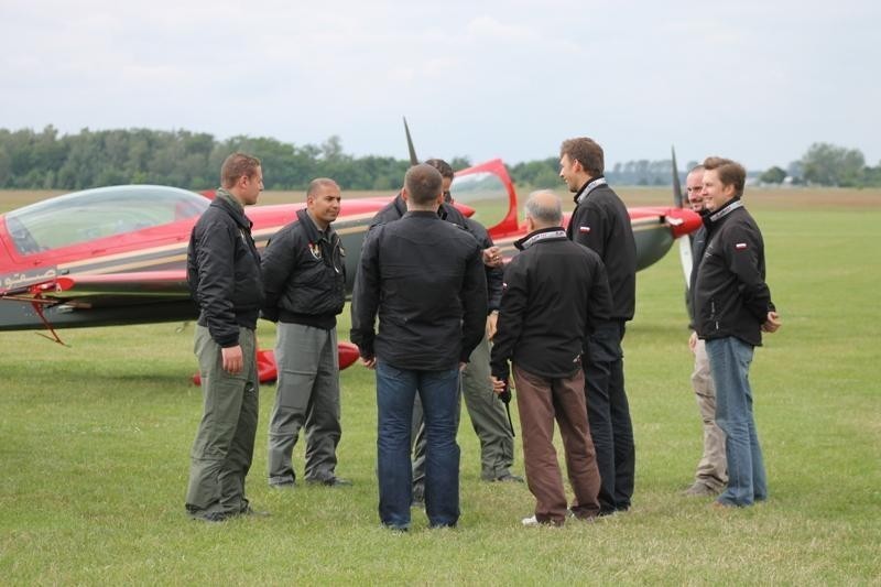 Leszno: Piloci z grupy akrobacyjnej Royal Jordanian Falcons [ZDJĘCIA]