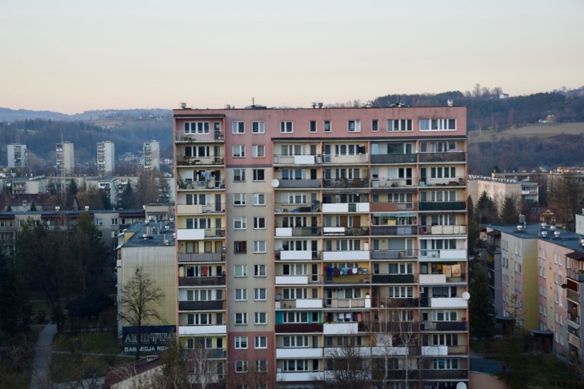 Miasto widziane z najwyższych pięter sądeckich wieżowców