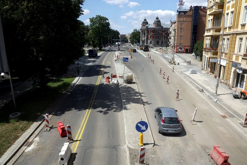 Trwa przebudowa ulicy Pocztowej w Legnicy, będą nowe utrudnienia w ruchu, zobaczcie aktualne