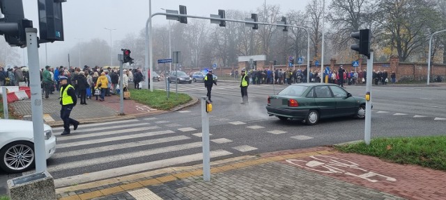 Ostatni dzień ogólnopolskich działań policyjnych związanych z Dniem Wszystkich Świętych 2022.