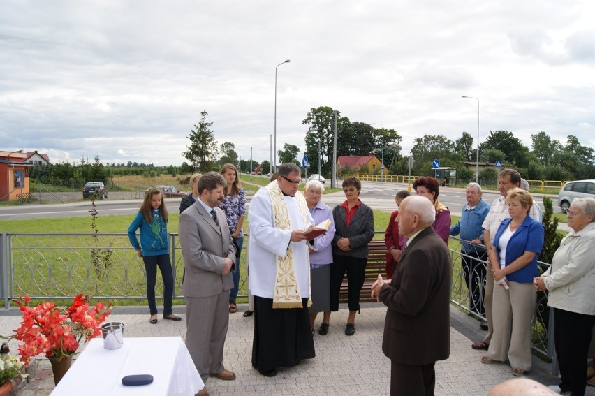Krępa Kaszubska: Poświęcenie nowej kapliczki. Galeria zdjęć