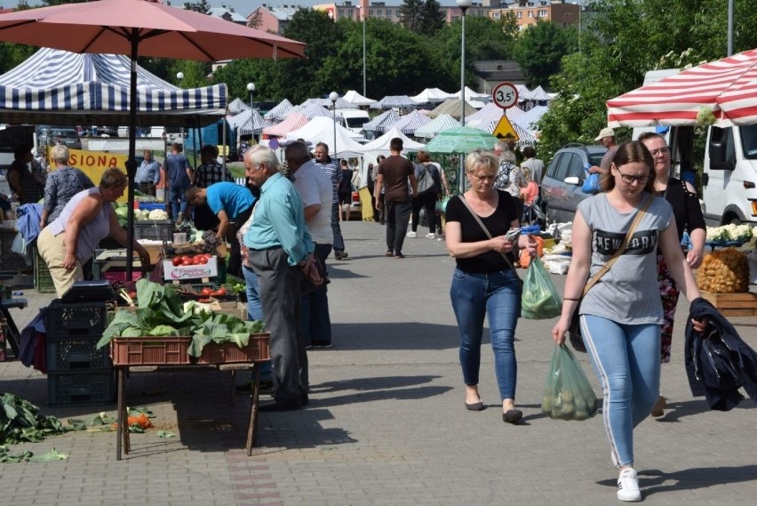 W środę 17 czerwca w dzień targowy odwiedziliśmy targowisko...