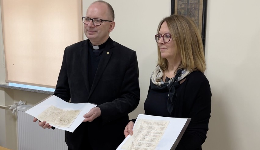 Archiwum Archidiecezjalne w Gnieźnie przedstawiło wyniki prac konserwatorskich