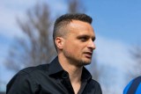 Sławomir Peszko pozostanie trenerem Wieczystej Kraków po awansie do II ligi. "Jak już zacząłem, to czemu mam odpuścić?"