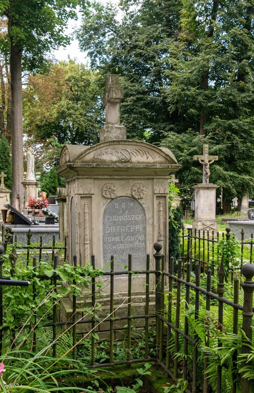 18 sierpnia 2021 , Fragment cmentarza.