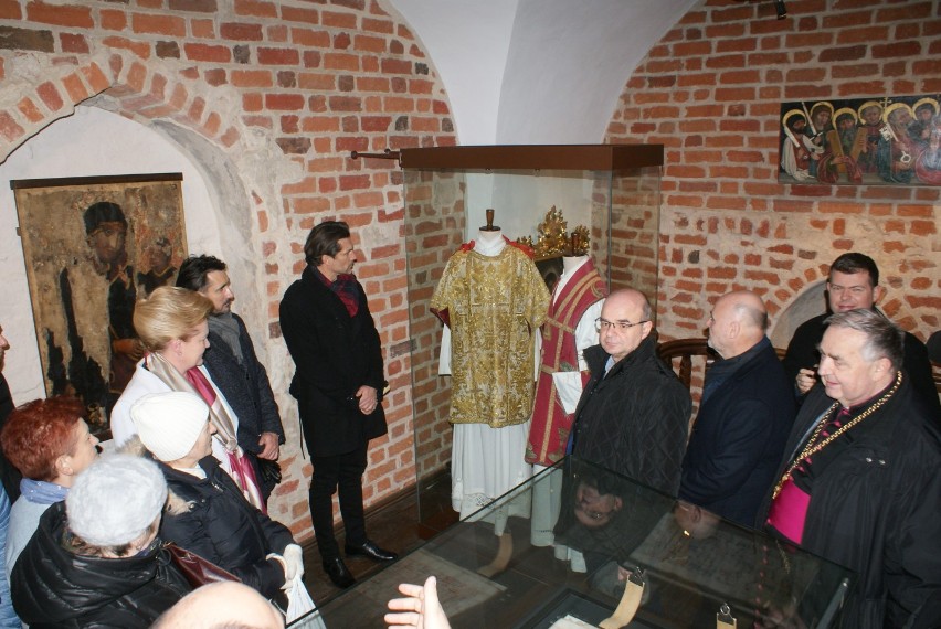 Skarbiec bazyliki świętego Józefa w Kaliszu stanął przed mieszkańcami otworem [FOTO]