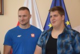 SUMO: Aron Rozum i Michał Fabianowski otrzymali gratulacje za występ na Mistrzostwach Świata [ZDJĘCIA + FILM]