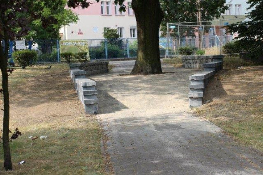 Park Powstańców Śląskich i Wielkopolskich w Nowej Soli przeszedł metamorfozę. Jak zmieniło się to miejsce? Zobaczcie!