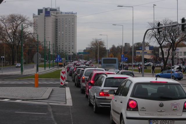 Poznań City Center: Korki na ulicach dojazdowych do galeri