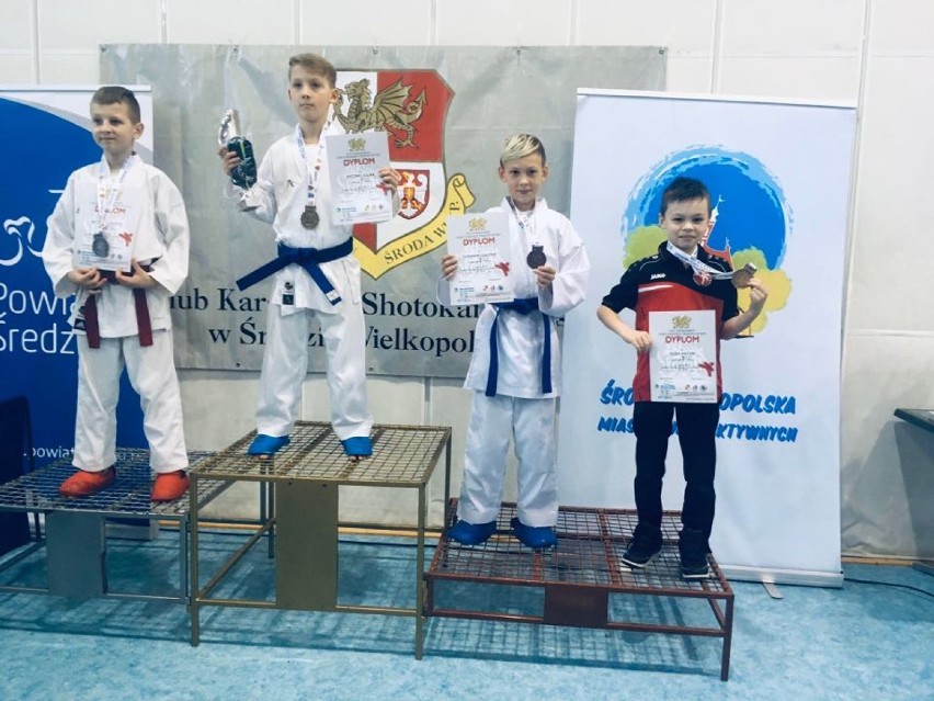 Reprezentanci Pleszewskiego Klubu Karate przywieźli z Środy Wlkp. 12 medali
