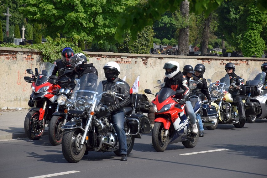 Ponad 400 motocykli przejechało ulicami Zduńskiej Woli
