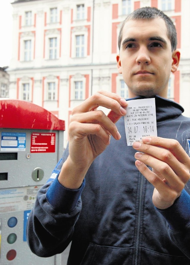 Szymon Nowak nie zwrócił uwagi na informację, że strefa nie obowiązuje w sobotę. I, zupełnie niepotrzebnie, zapłacił