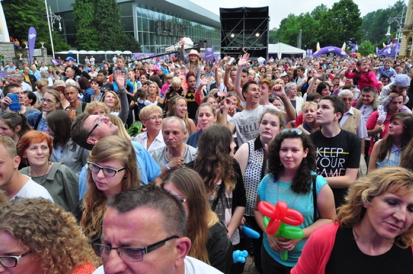 Koncert Kayah w Krynicy-Zdroju. Finał akcji „Milka. Wybierzmy najmilsze miasto w Polsce!” [ZDJĘCIA]