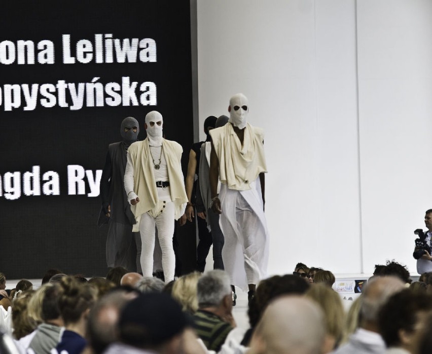 Niedziela to drugi dzień Warsaw Fashion Street 2011. Fot....