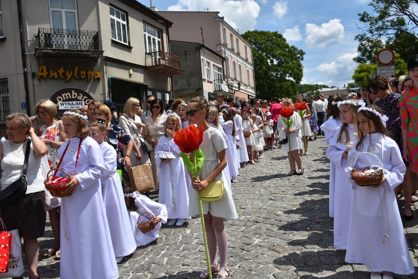 Chełm. Uroczysta procesja przeszła ulicami miasta. Zobacz zdjęcia