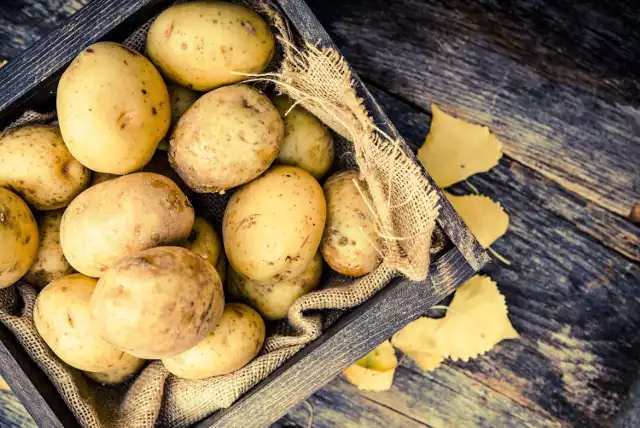 Dlaczego warto jeść ziemniaki? Czy są osoby, które powinny ograniczać ich spożycie? Sprawdź! >>>