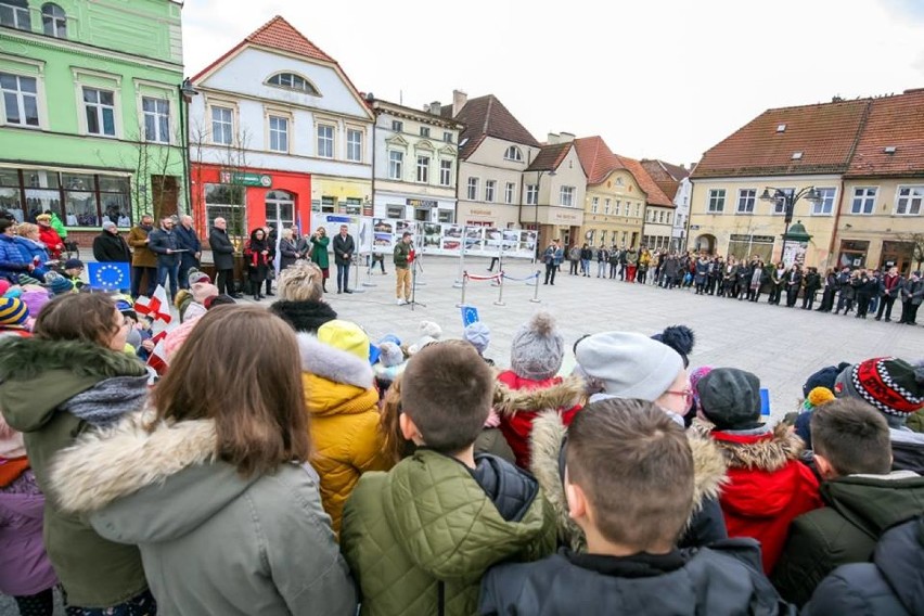 W Darłowie otwarto wystawę poświęconą 15-leciu przystąpienia Polski do Unii Europejskiej [ZDJĘCIA]