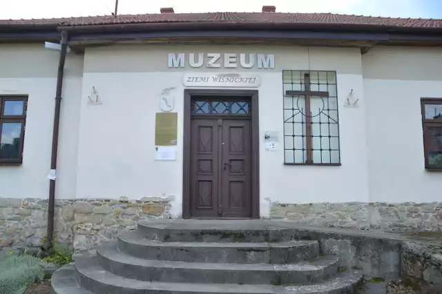 Muzeum Ziemi Wiśnickiej przy ul. Zamkowej 13  Nowym Wiśniczu