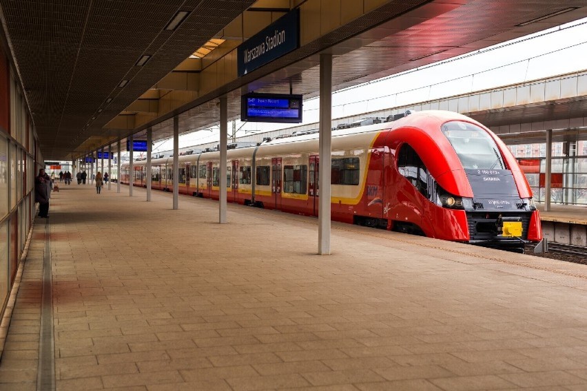 Będą duże zmiany w kursowaniu pociągów w Warszawie.