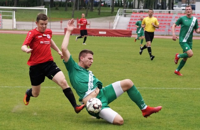 W meczu o finał Regionalnego Pucharu Polski, Cuiavia Inowrocław przegrała na własnym boisku z Chemikiem Moderator Bydgoszcz 1:2 (0:1).