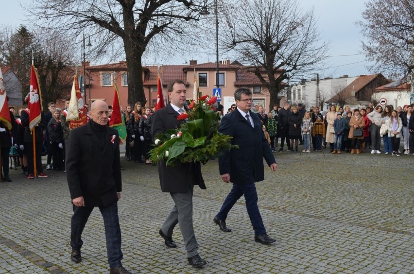 W Tuszynie z okazji Narodowego Święta Odzyskania Niepodległości zagrała orkiestra, przyjechali ułani