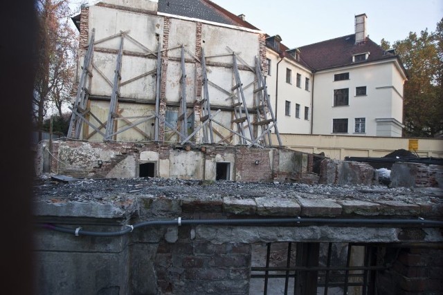 Wrocławska kuria wyburzyła kamienicę w lipcu 2010 r.