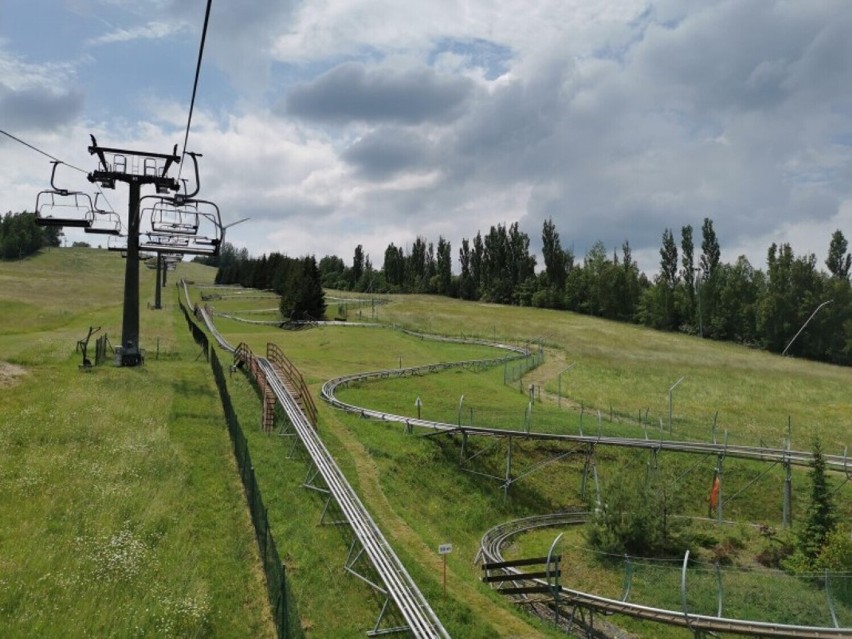 Rozpoczęcie sezonu letniego 2022 na Górze Kamieńsk już w sobotę. Jakie atrakcje będą czynne?