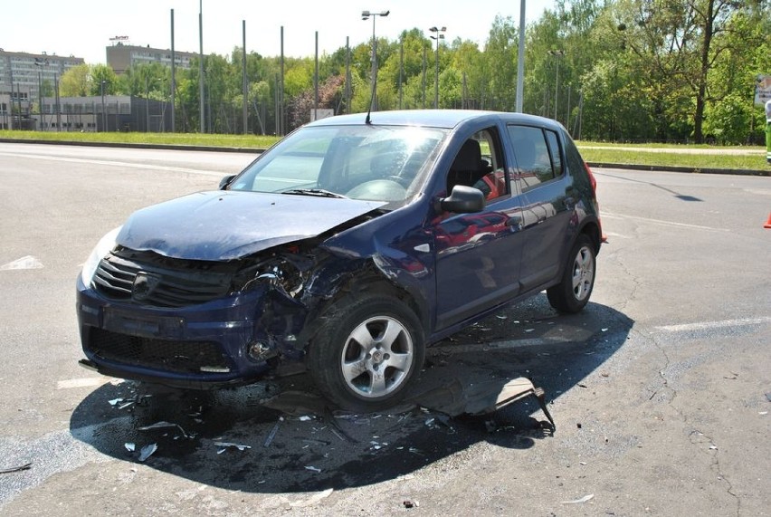 Wypadek w Jastrzębiu: zderzenie dwóch osobówek