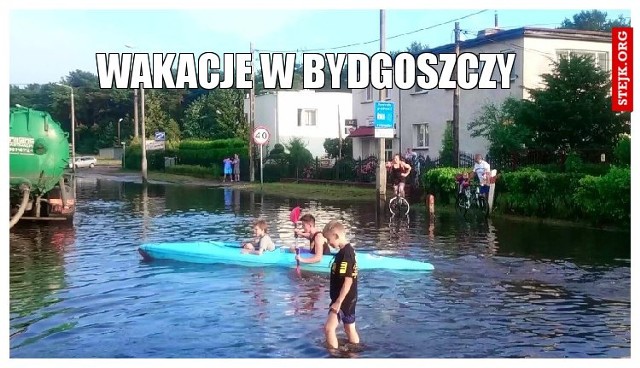 Memy o Kujawsko-Pomorskiem. W naszej galerii znajdziesz memy dotyczące największych miast województwa Bydgoszczy, Torunia, Włocławka i Inowrocławia. Nie brakuje też akcentów z mniejszych powiatów - między innymi Nakła.