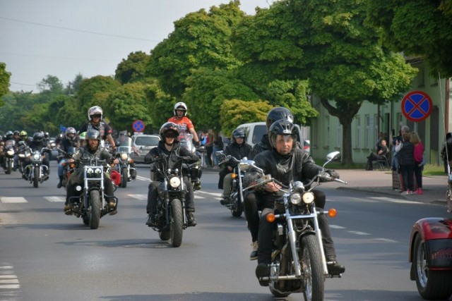 Motocyklowe święto w Zduńskiej Woli już w sobotę, 18 maja. Będzie XV Piknik Motocyklowy, jaki organizuje grupa Never Done. Tradycyjnie motocykliści przejadą ulicami miasta.