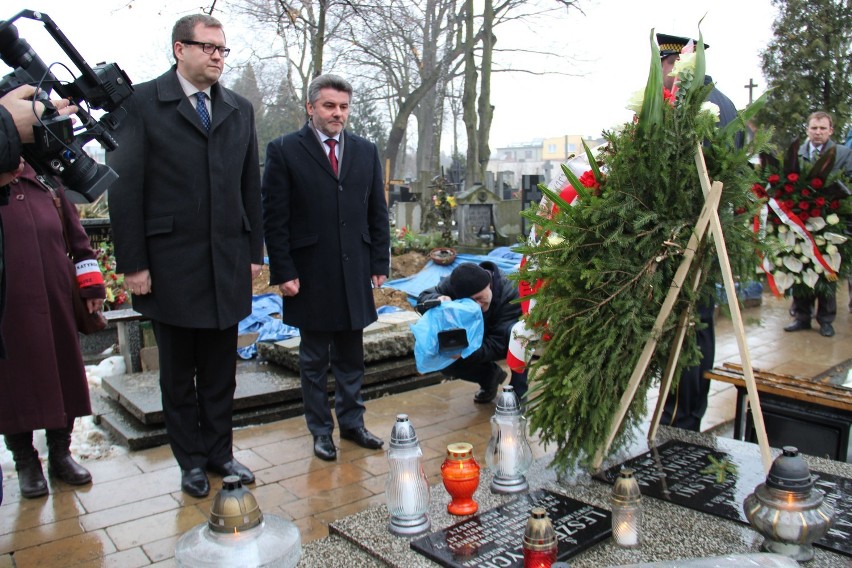 Kalisz: Uczcili pamięć Gabrieli Zych, ofiary katastrofy smoleńskiej