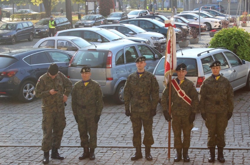 Odsłonięcie pomnika dowódcy Powstania Wielkopolskiego gen. Józefa Dowbora-Muśnickiego w Międzyrzeczu