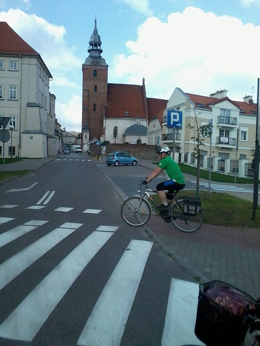 Rowerzyści ze Zgrzytu w Sulejowie i Łuszczanowicach