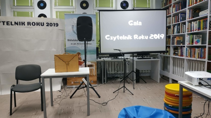 Na zdjęciach: Gala "Czytelnik Roku 2019" w Bibliotece w...