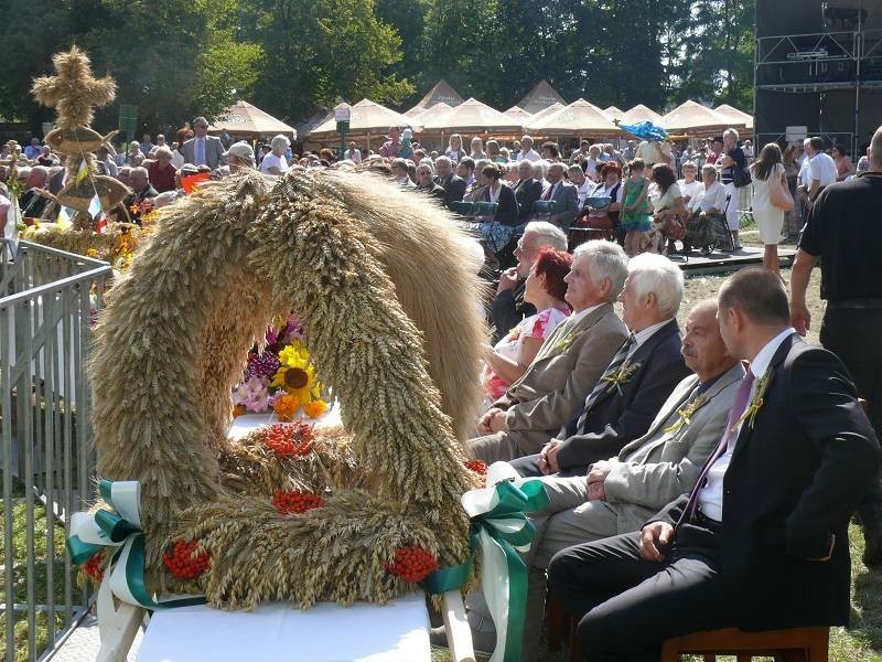 Nowy Tomyśl. Zobacz wieńce dożynkowe. W niedzielę podczas...