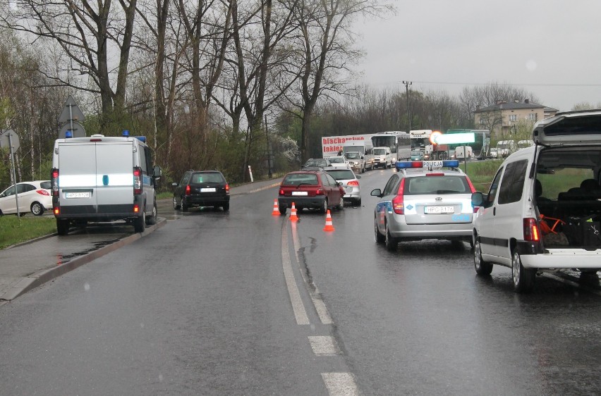 Wypadek w Bobrku. Zderzyły się dwa samochody