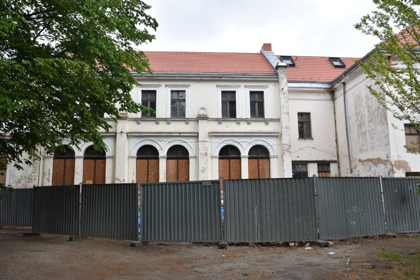 Przebudowa Teatru Letniego w Legnicy, zobaczcie jak wygląda w środku [ZDJĘCIA]